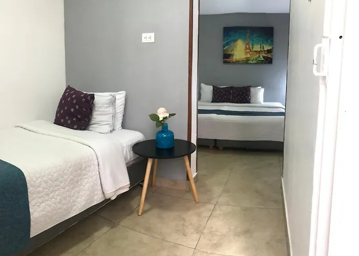Hotel familiar: Hotel Maceo 55 - Colonial Inn