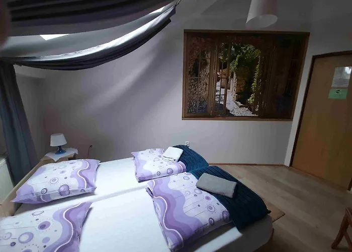 Green Hostel