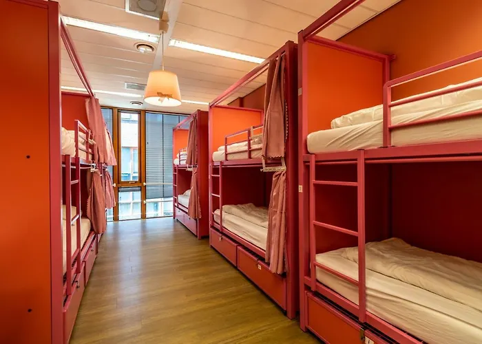 Hostelle - female only hostel Amsterdam