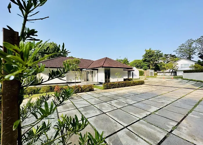 Bed and Breakfast Bungalow Homes