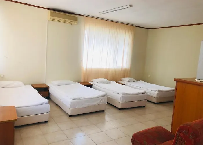 Hostel Arena