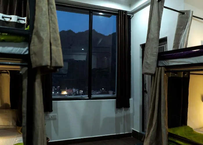 Spontrail Hostel