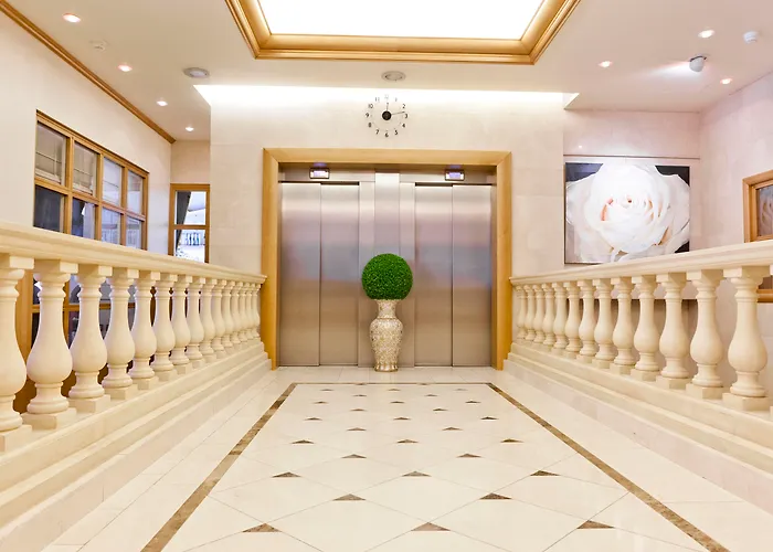 Family Hotel: Hotel Le Chatelain