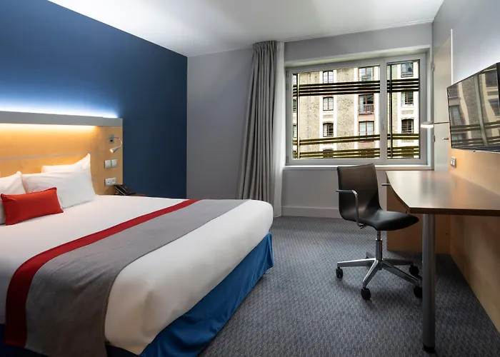 Hotel con vistas: Holiday Inn Express Paris-Canal De La Villette By Ihg