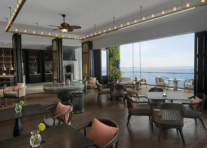 5 star hotel: Hoiana Hotel & Suites