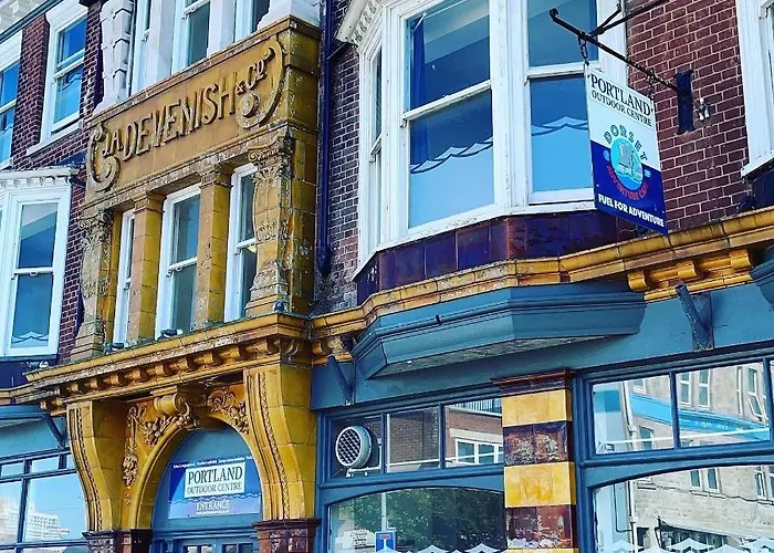 Portland Outdoor Centre Hostel