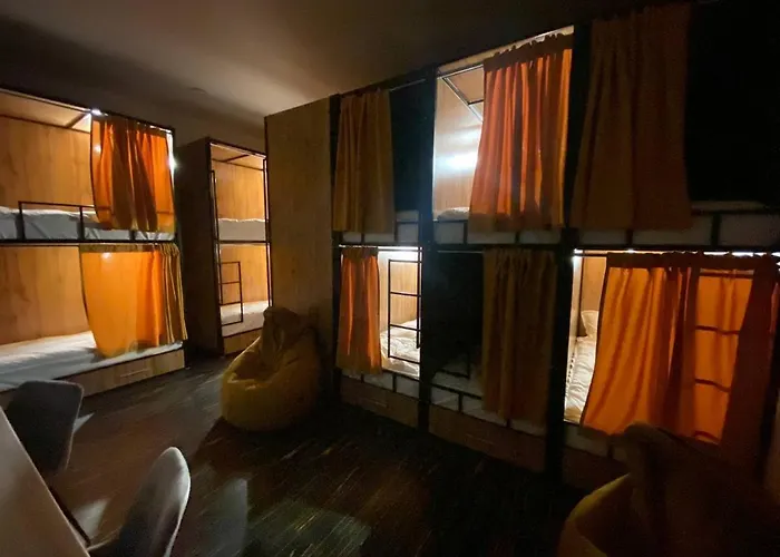 Flats Hostel