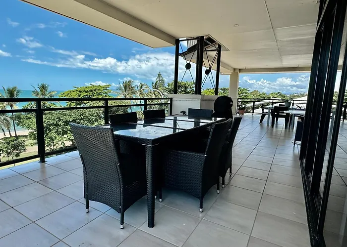 Apartments Townsville s On The Strand - Penthouse