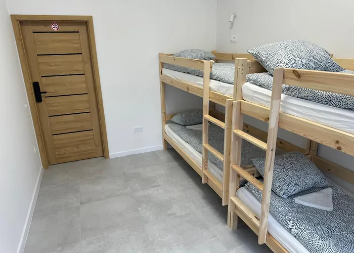 Green Hostel Katowice - 24H Parking