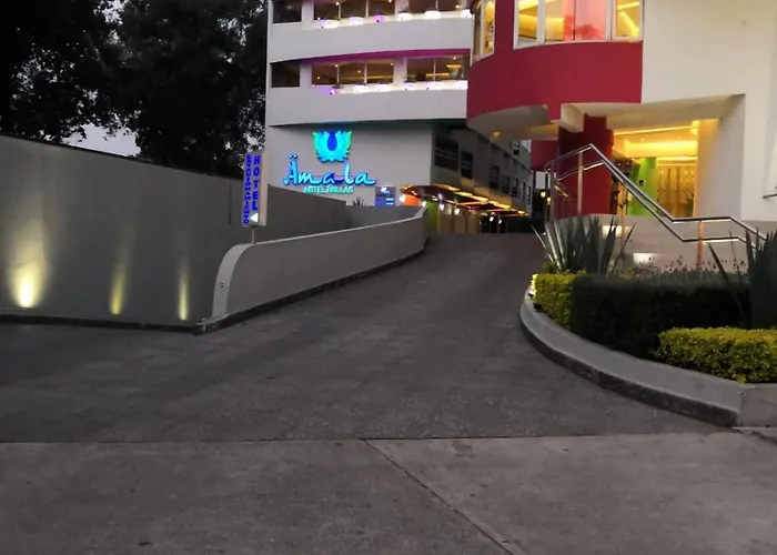 Resort: Hotel Amala