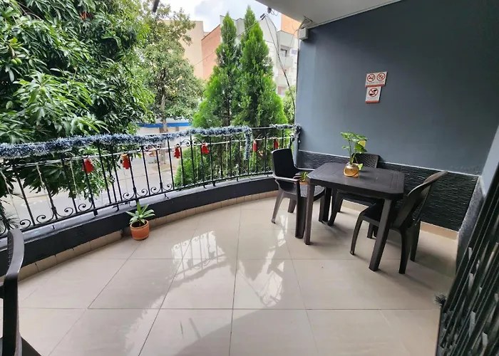 Laureles Home