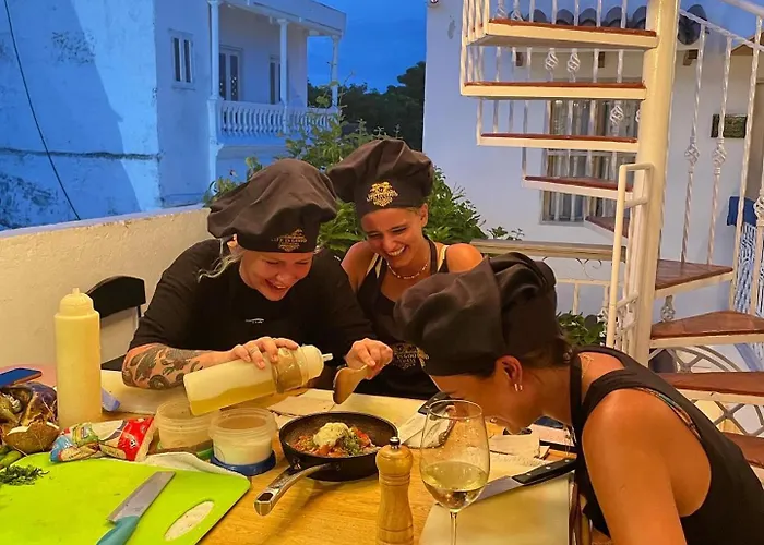 Life Is Good Cartagena Hostel