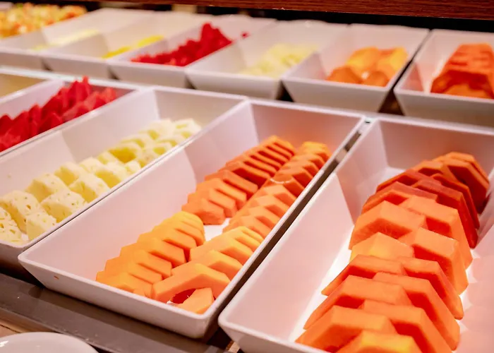 Hotel near College: Hotel Cadoro Sao Paulo