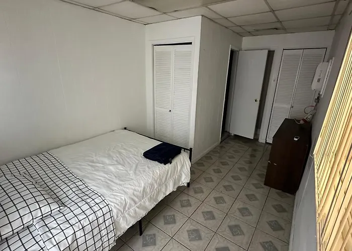 Easy Hostel