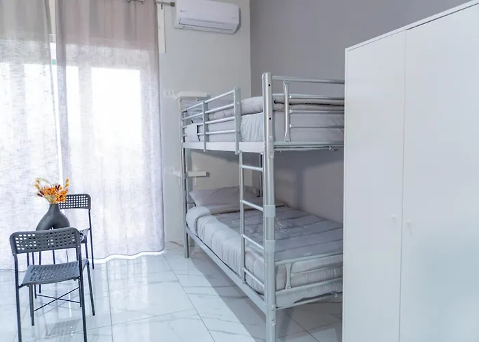 Hostel Partenope