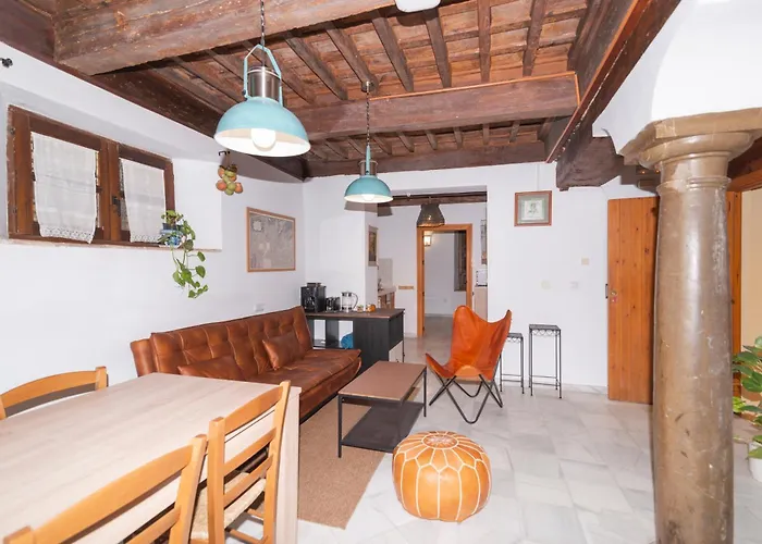 Alquiler de vacaciones: Alh Patio Apartamentos