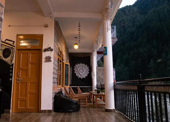 Wabi Sabi Riverside Hostel