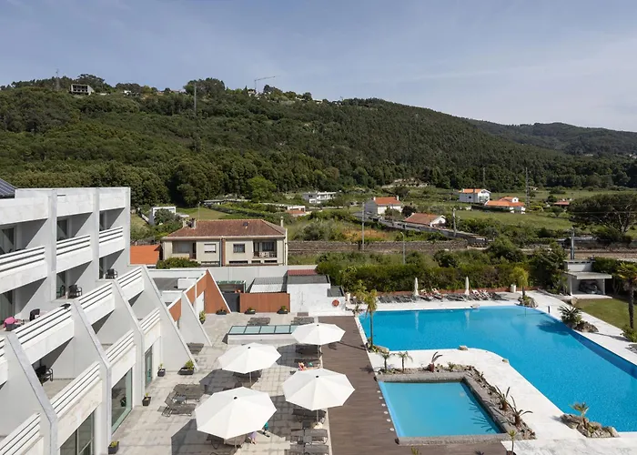 Hoteles con Jacuzzi Porta Do Sol Conference&SPA