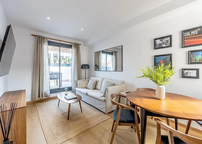 White Flats Les Corts