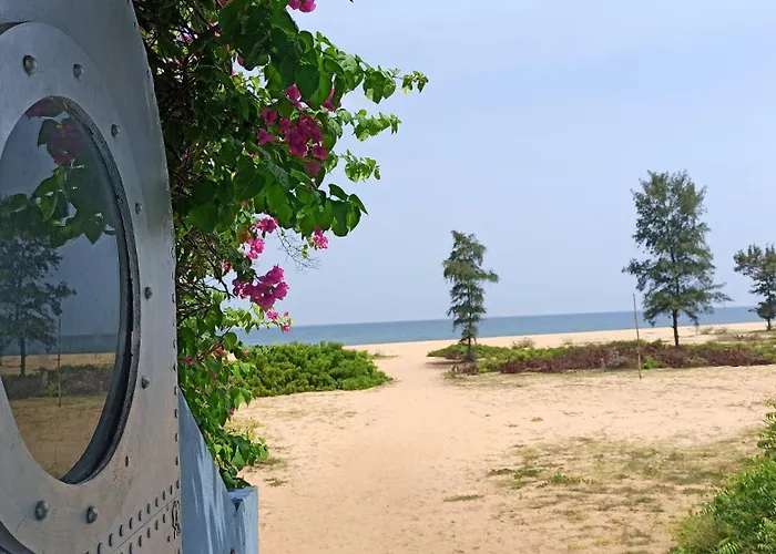 Resort: The Dune Eco Village And Spa - Pondicherry