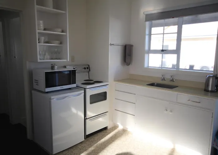 Family Hotel: Beach Lodge Motels