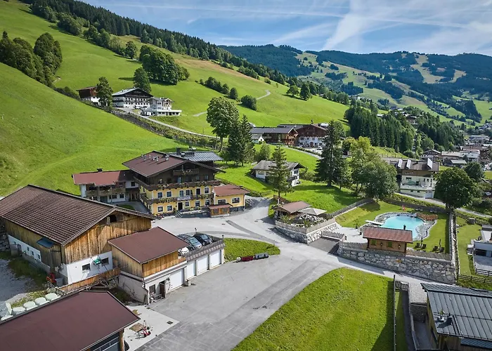 Eibinghof Bed & Breakfast & Swim Fruehstueck Pension