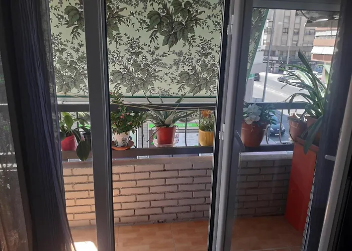 EVE, Estacion