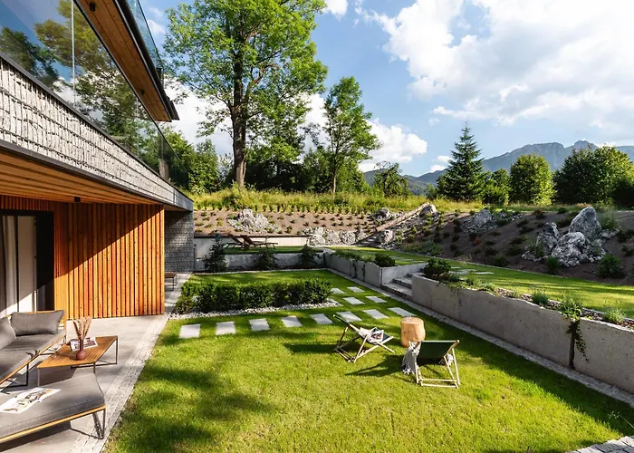 Villa T Apartments & Spa