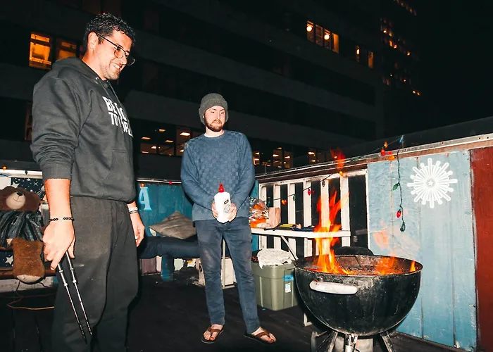 Ith San Francisco Pacific Tradewinds Backpacker Hostel
