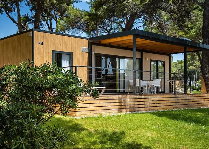 Hotel all'aeroporto: Arena Stoja Camping Homes