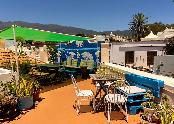 Hostel Albergue La Casa Encantada