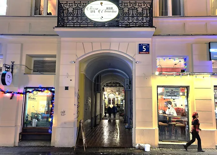Chmielna 5 Rooms&Apartments