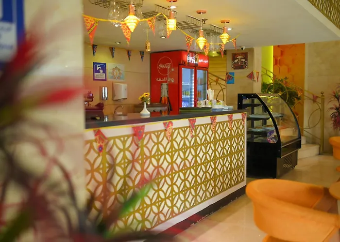 Central hotel: Cleopatra Hotel