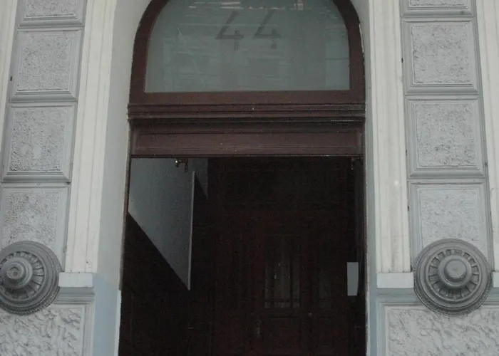 Buch-Ein-Bett Hostel