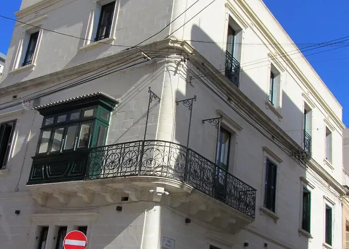 Corner Hostel