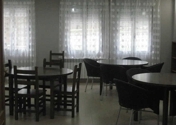 Albergue Turístico Rio Aragon
