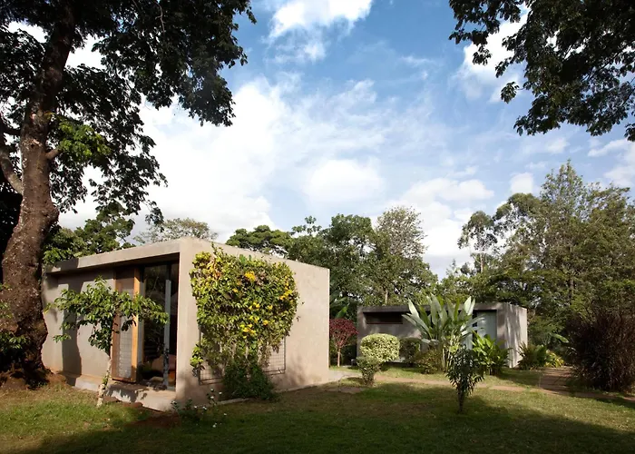 Kaliwa Lodge