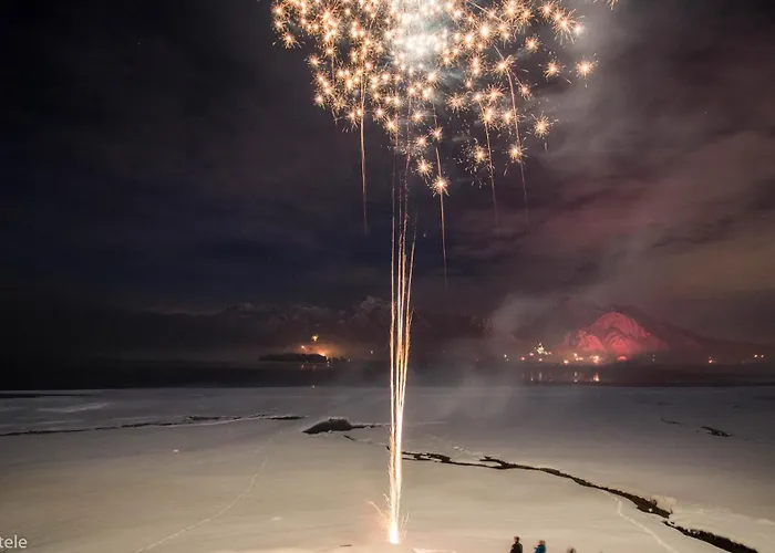 Cafe Maria - Pension - B&B