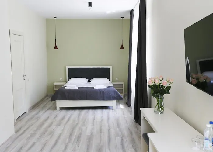 Hotel Golden Lemon Готель Золотий Лимон