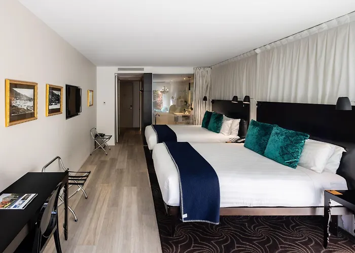 Romantic hotel: Queenstown Park Boutique Hotel