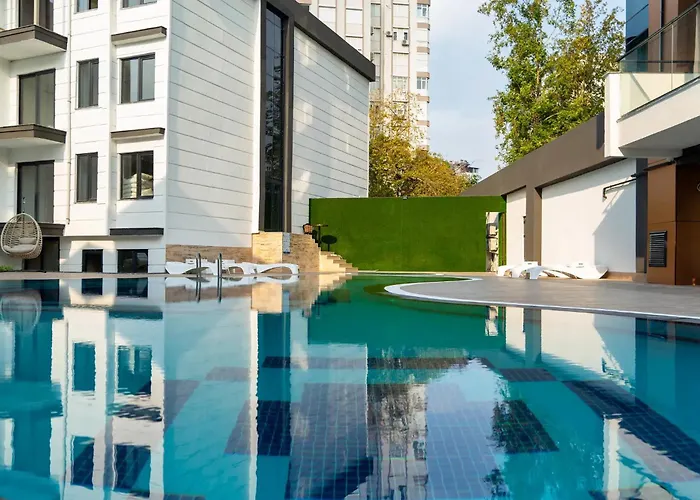 In Luxury hotels Optimum Luxury &Spa