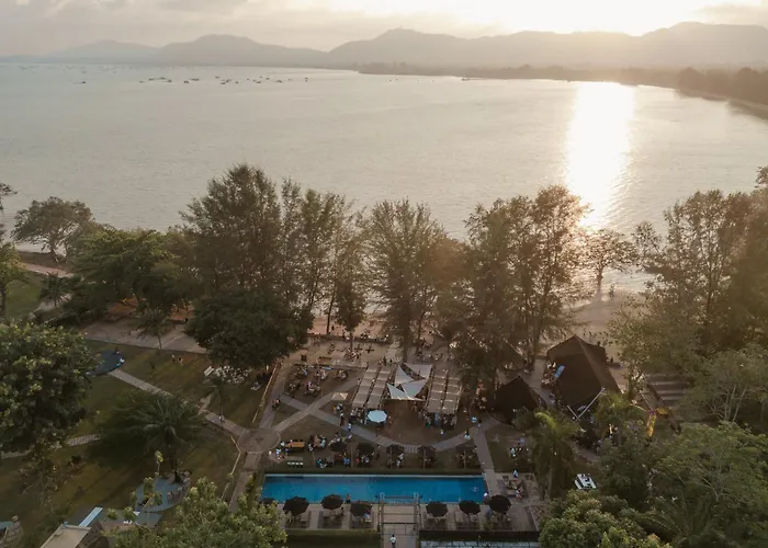 Hôtel accueillant les animaux: The Mangrove Phuket By Blu Monkey