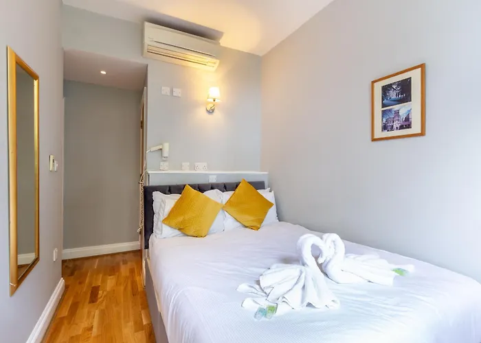 Family Hotel: Coronation Hotel