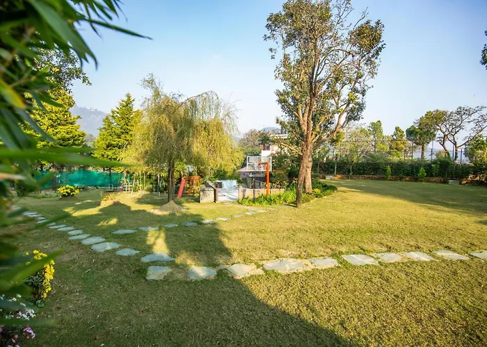 Bungalow rentals Extraordinary 6-Bedroom Bungalow In Barlowganj, Mussoorie