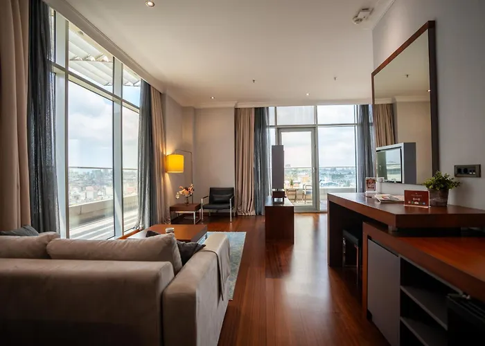 ADM Grand Hotel