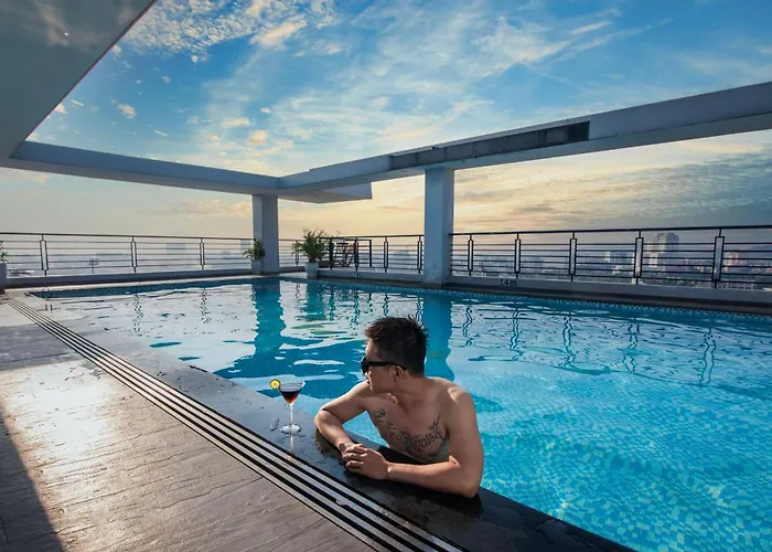 Romance Hotel