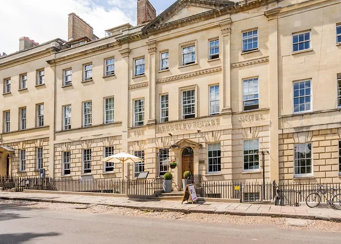 Pet Friendly hotel: The Berkeley Square Hotel Bristol