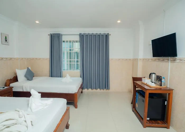 Airport Hotel: White Corner Hotel