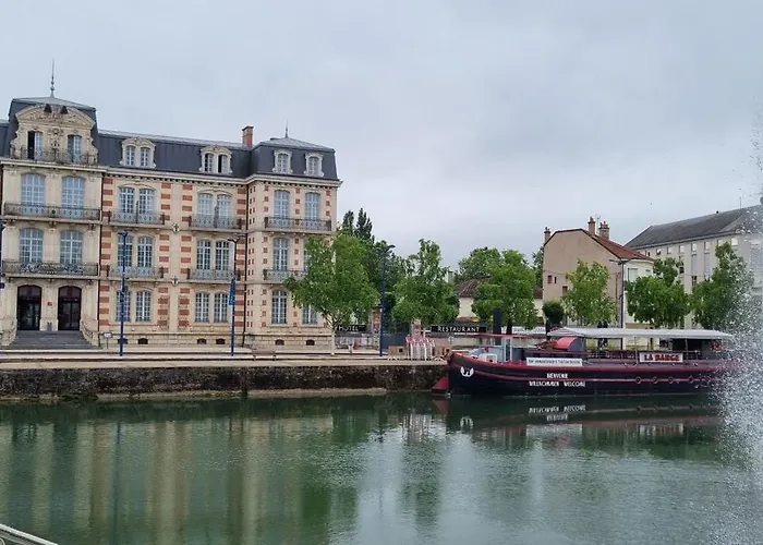 Auberge de Jeunesse - HI Verdun