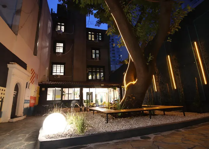 Play Hostel Garden
